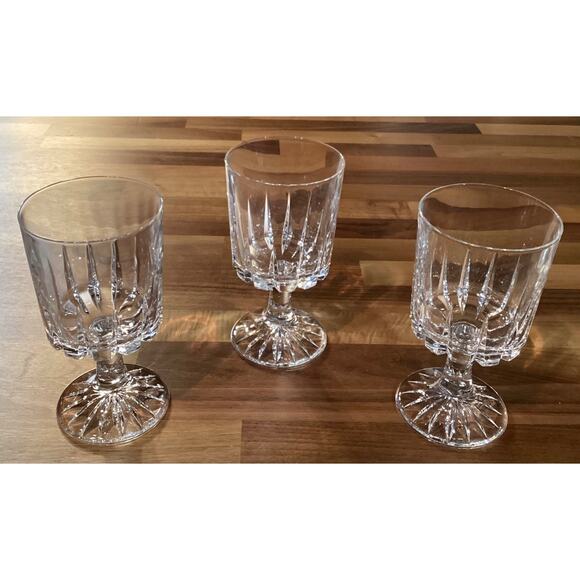 Vintage 6”Royal Crystal Rock RCR Zeus Wine Goblets Glasses Vertical Cut Set Of 3 - Picture 3 of 10